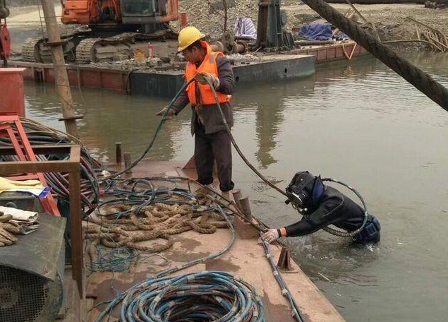 西湖潜水封堵打捞